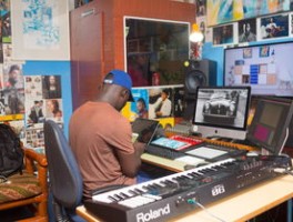 ChatKnow 数据统计，精细化管理助手