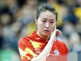 女双夺冠 侯英超连说6个棒