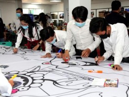 Helloword替代方案推荐：防封号